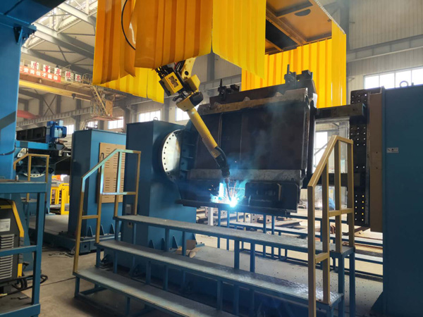 中部槽齒軌座、立板、彎板焊接機(jī)器人工作站