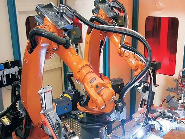 焊接機器人多少錢一臺？